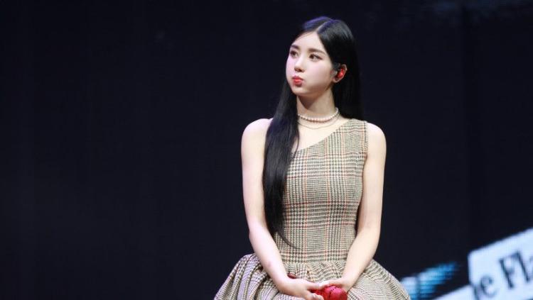 권은비4