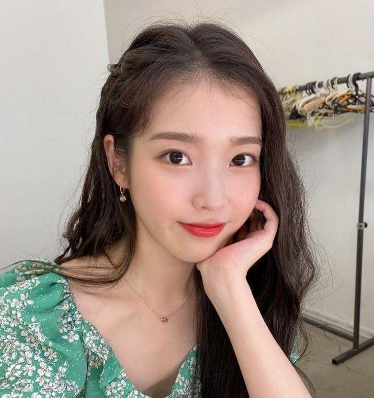 아이유0