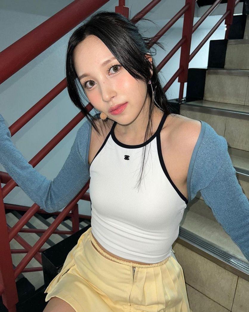 TWICE MINA0