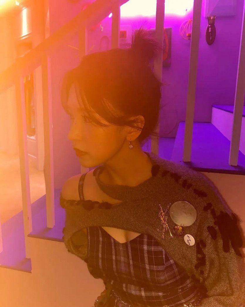 TWICE MINA2