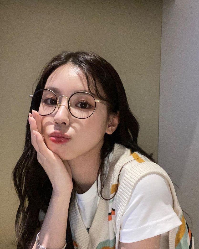 여자아이들 미연1