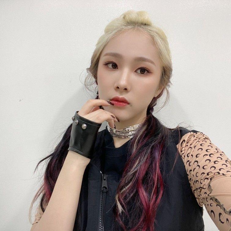 EVERGLOW MIA0
