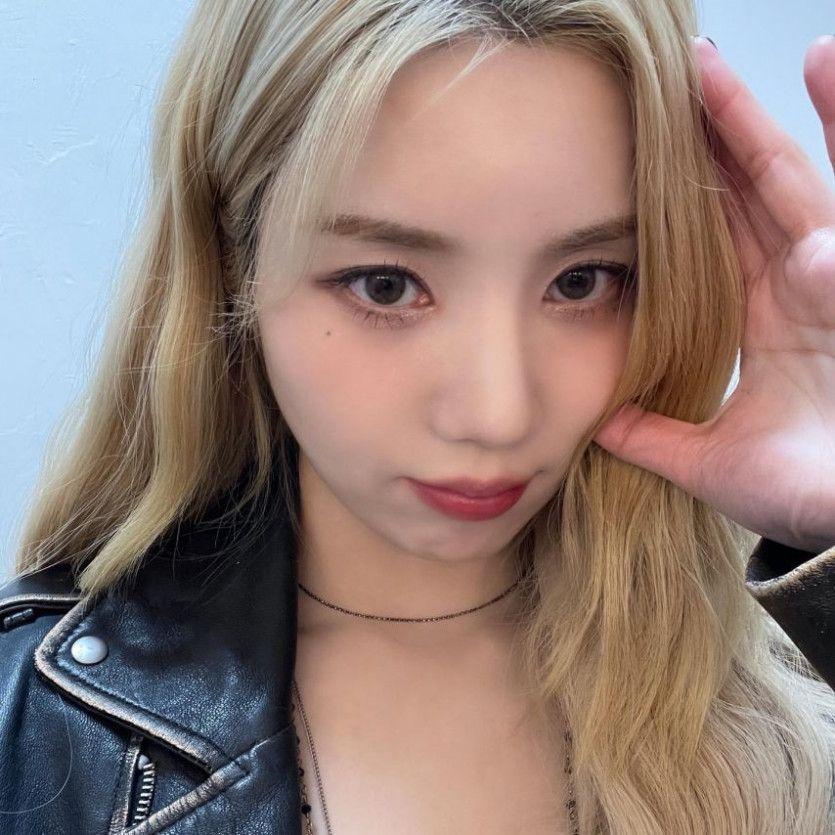 권은비0