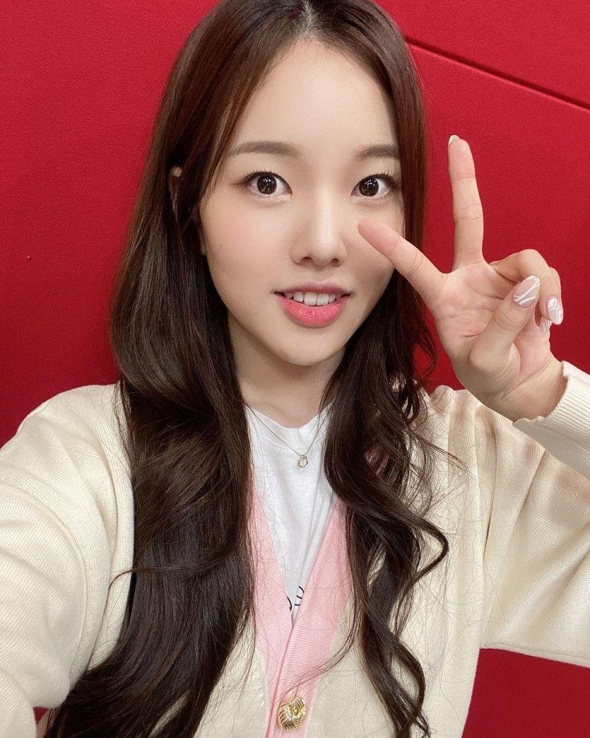 WEEEKLY Soojin1
