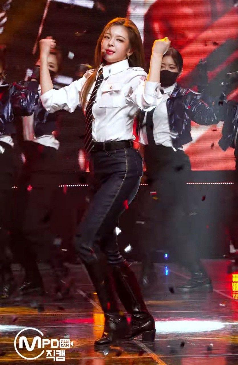 ITZY 리아1