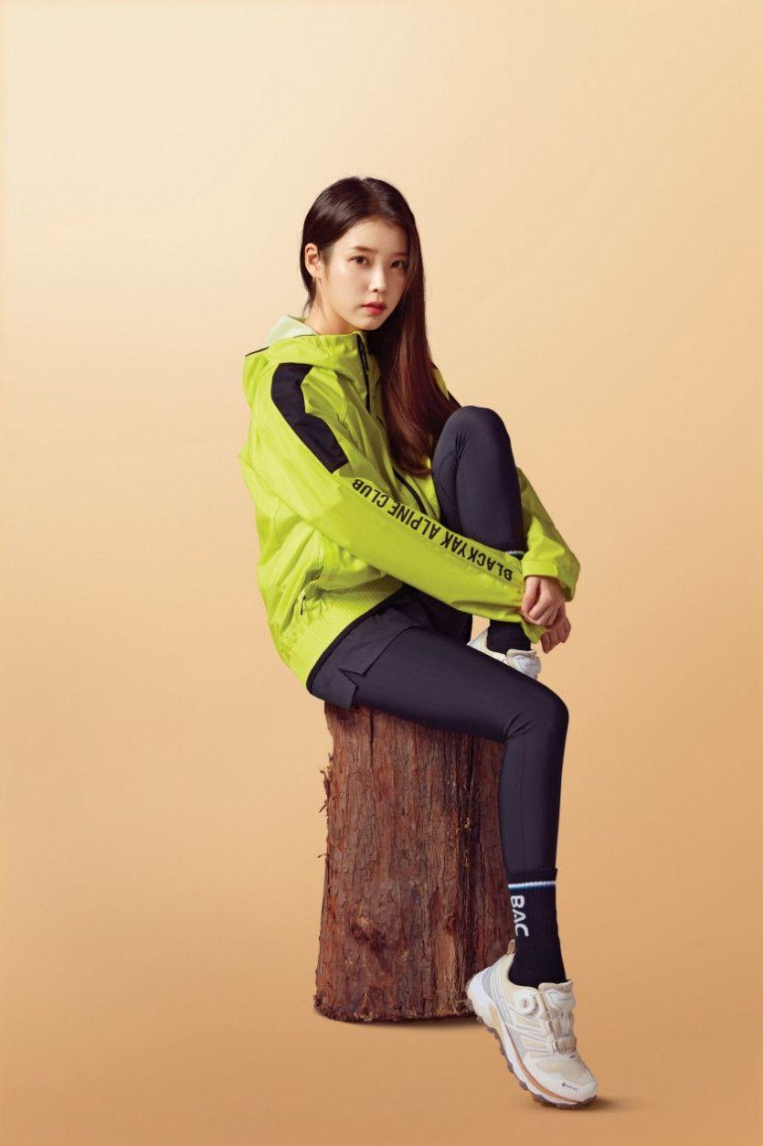 블랙야크 2021 SS 아이유0