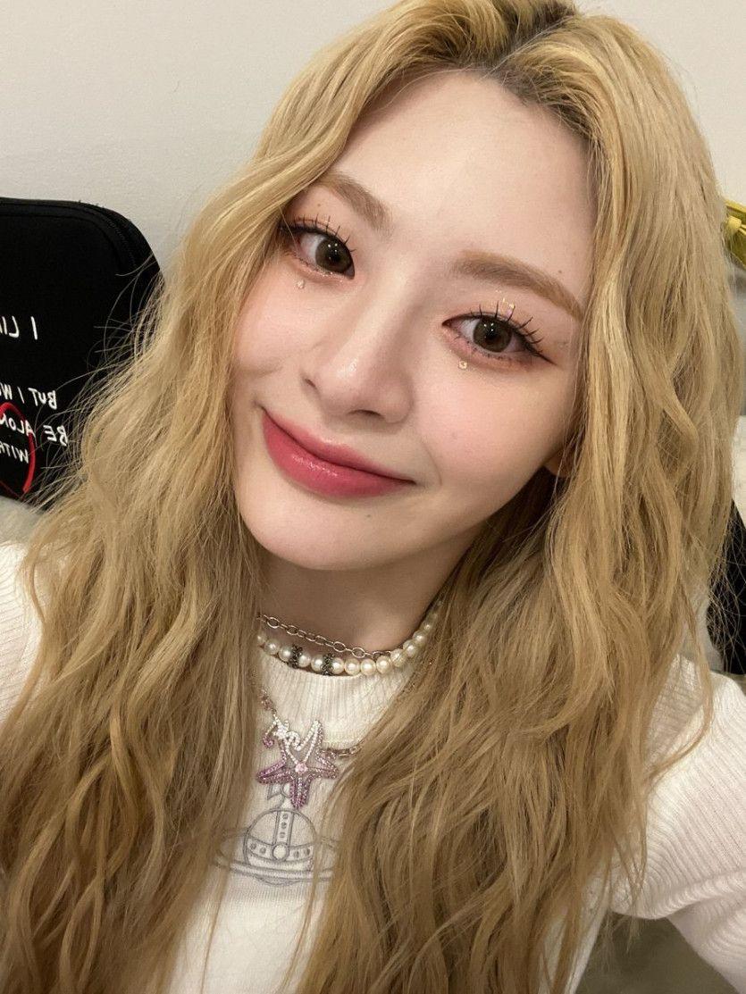 STAYC SEEUN0