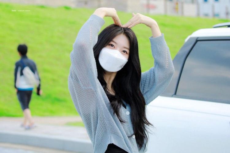 EVERGLOW 김시현0