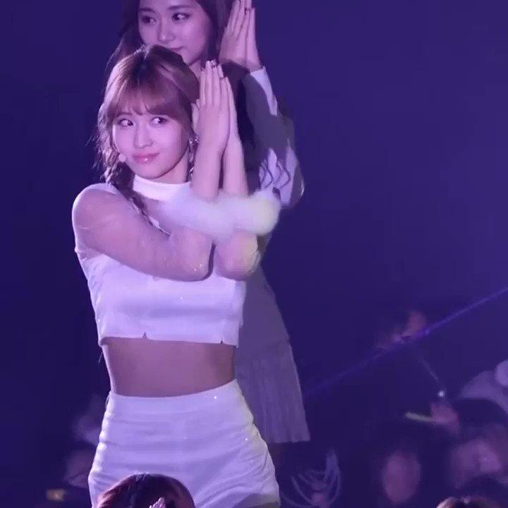 TWICE 모모1