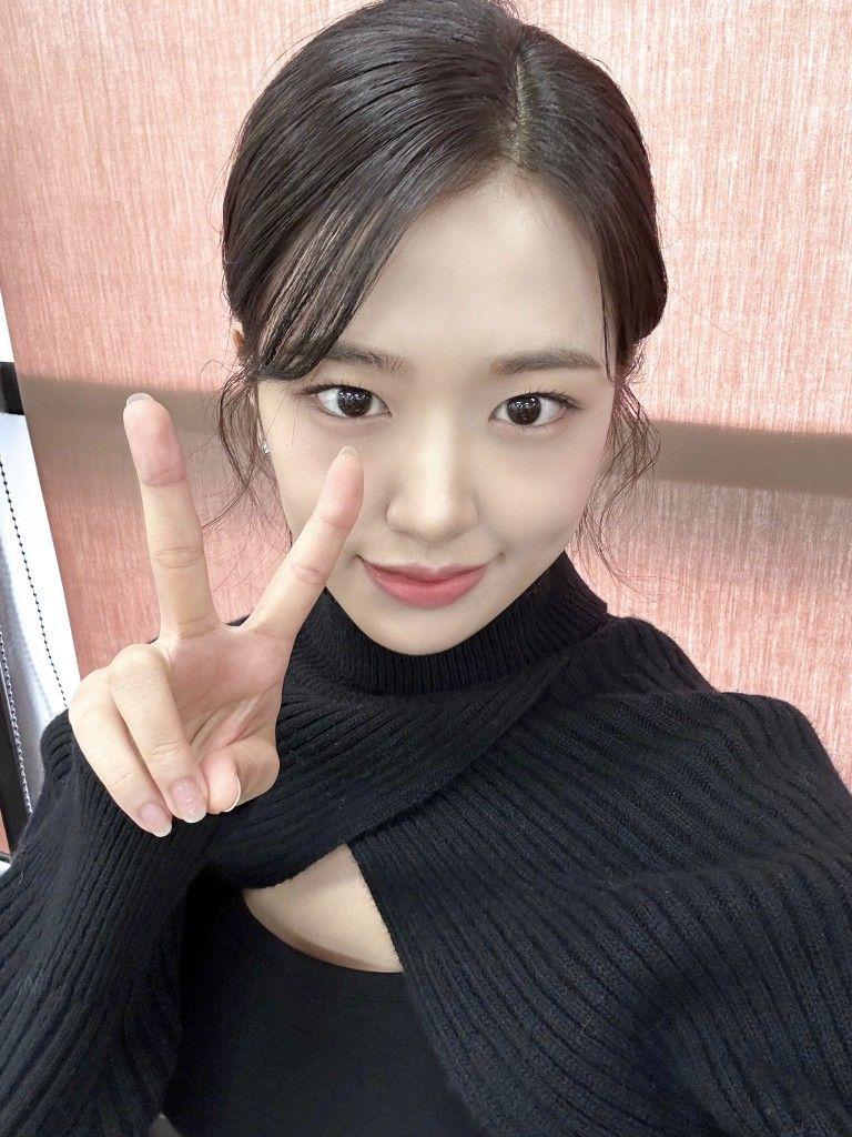IVE yujin2