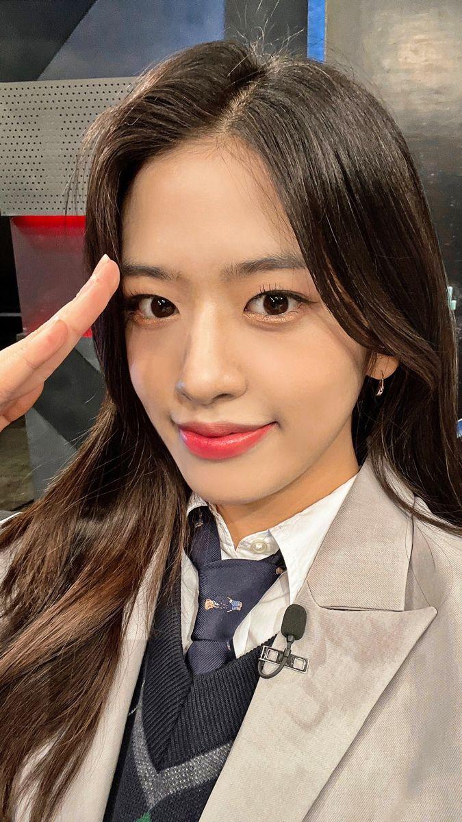 IVE 안유진0