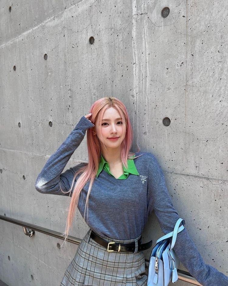 (G)I-DLE Miyeon0