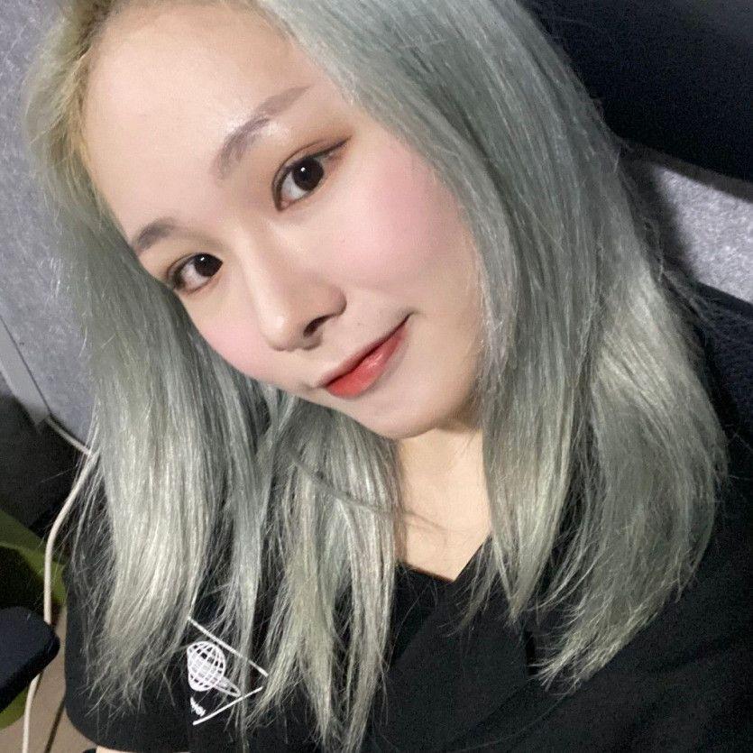 EVERGLOW 한은지3
