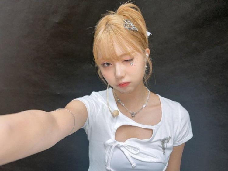 PURPLE KISS CHO SEOYOUNG1