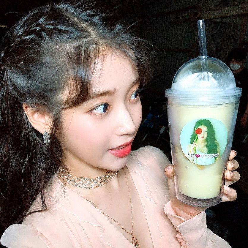 아이유 포토.0