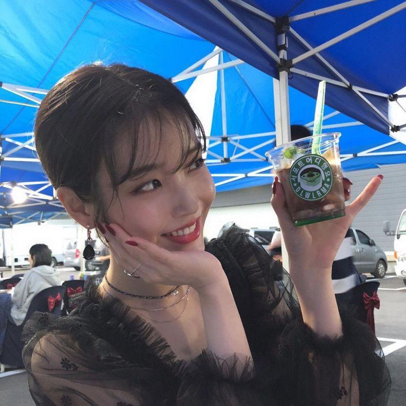 아이유 포토.0