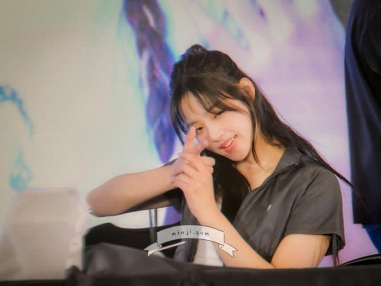 민지0