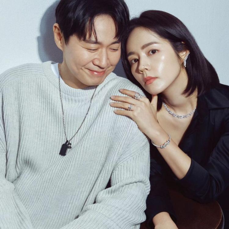 결혼하고 처음 찍었다는 한가인 연정훈 부부 화보2
