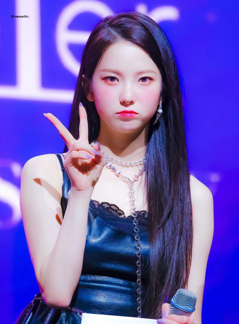 Kep1er Yujin1