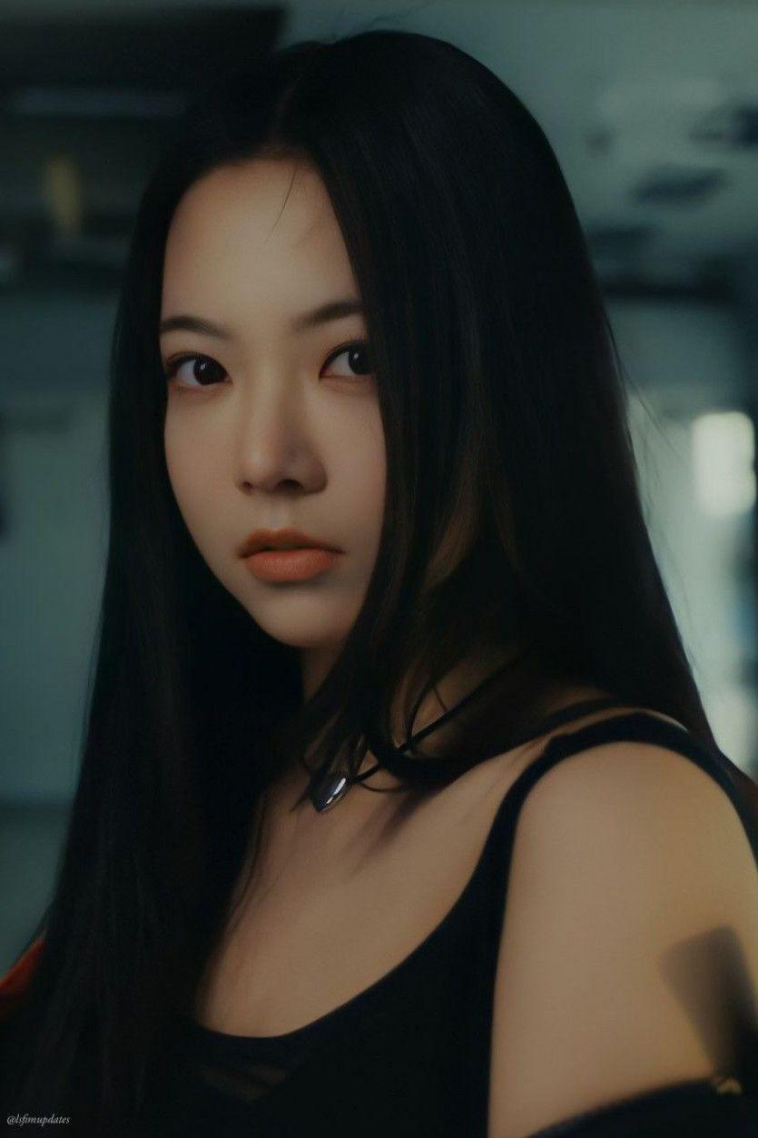 LE SSERAFIM Eunchae0