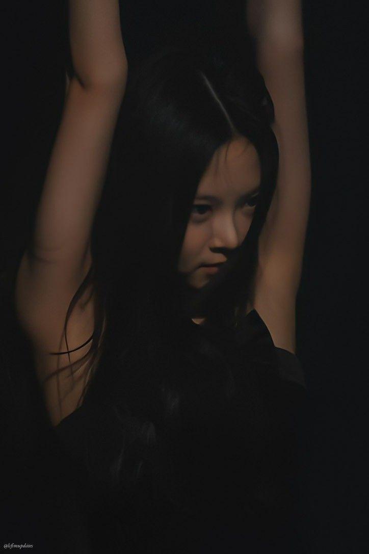 LE SSERAFIM Eunchae1