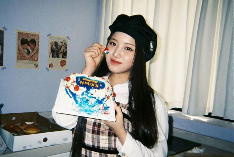 NMIXX 김지우3