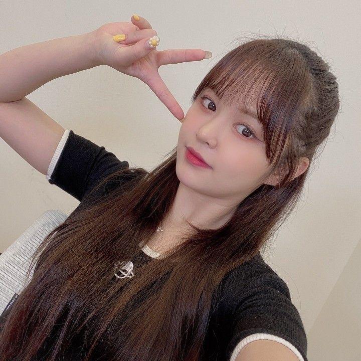 EVERGLOW Jiwon1