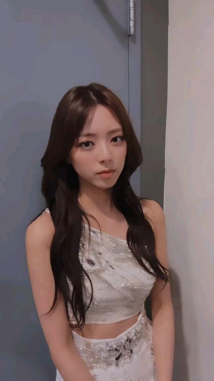 ITZY Yuna3