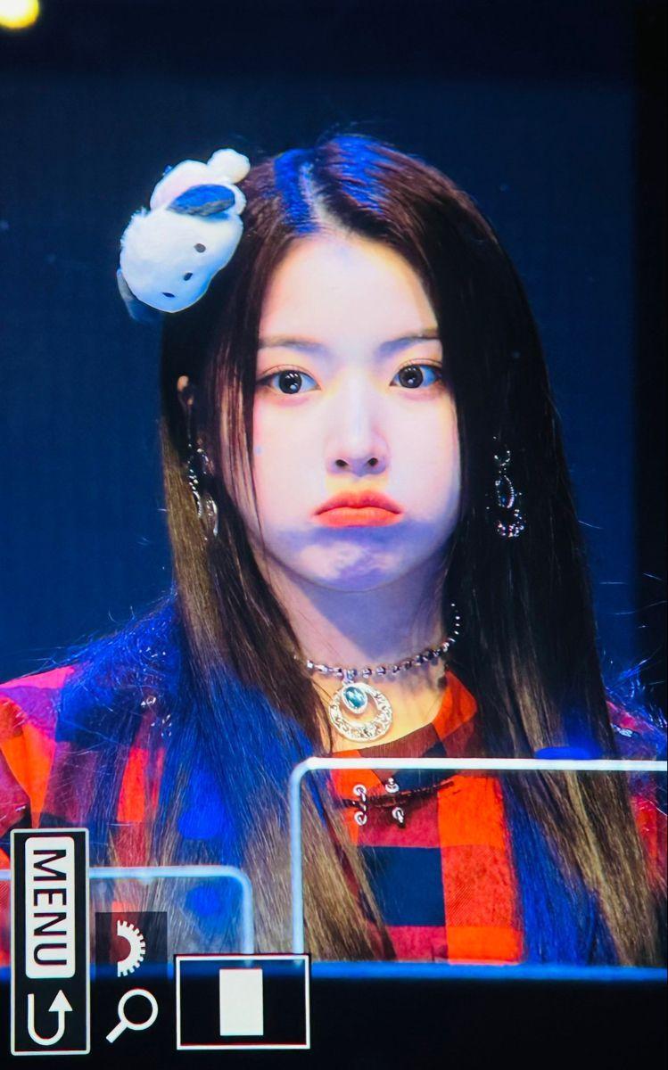 NMIXX Jiwoo1