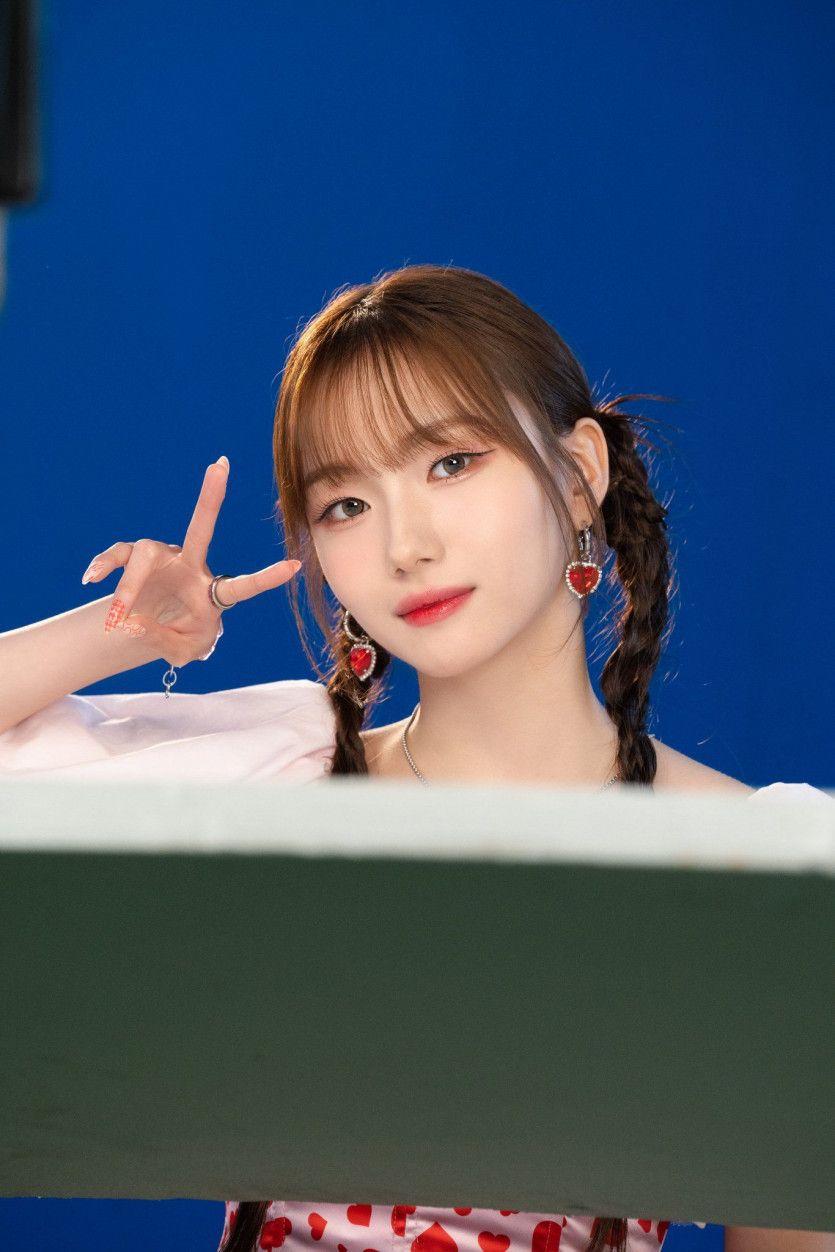 KEP1ER YOUNGEUN0