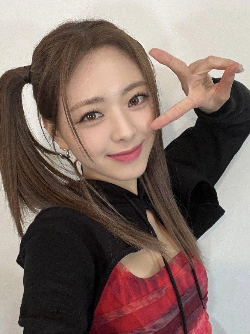 ITZY 유나0