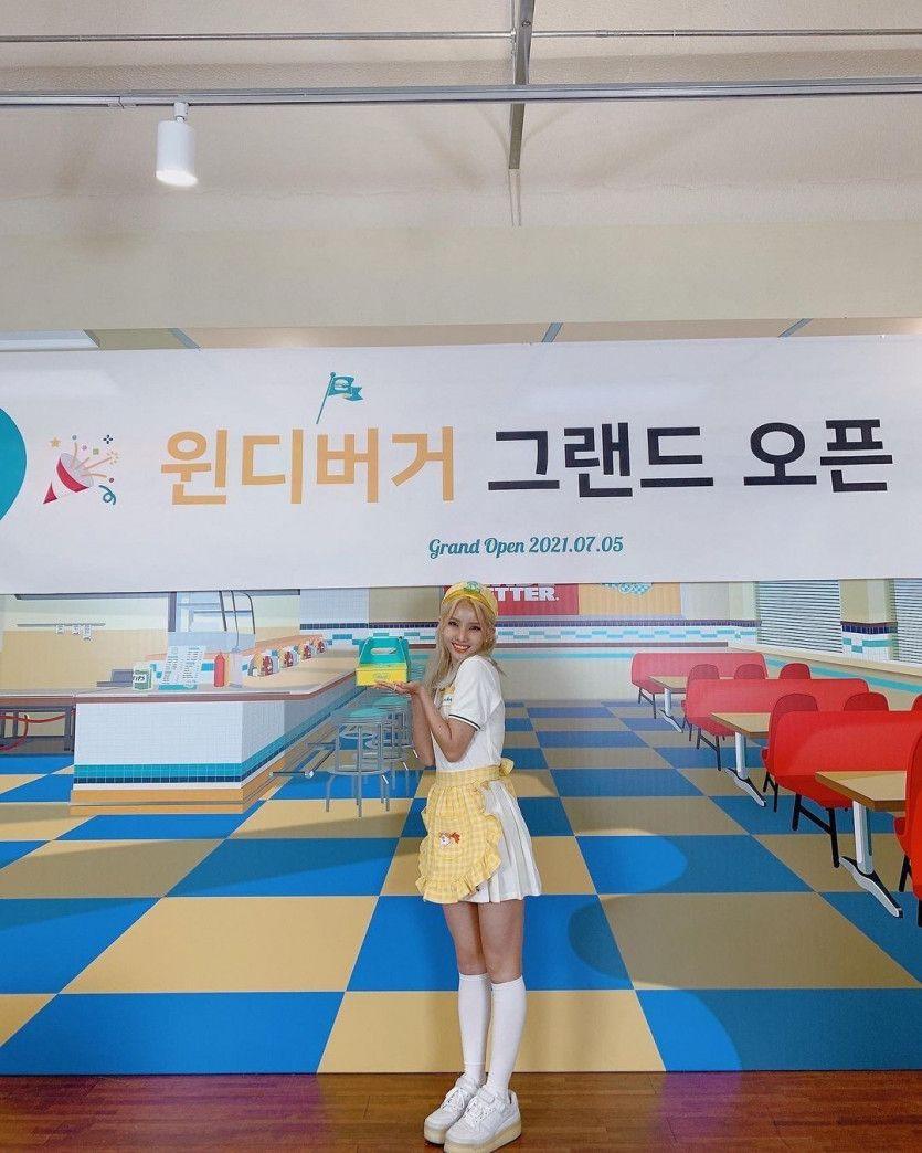 (G)I-DLE SOYEON0