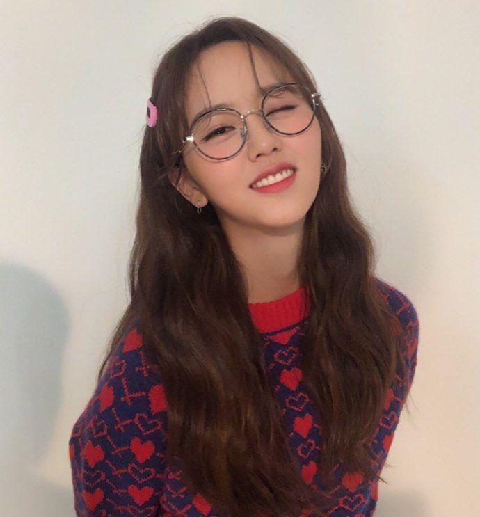 예쁜 김소현2