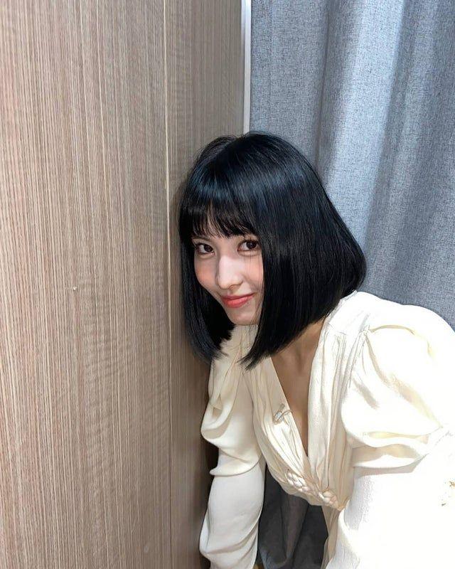 생일기념으로 올라온 모모 사진1
