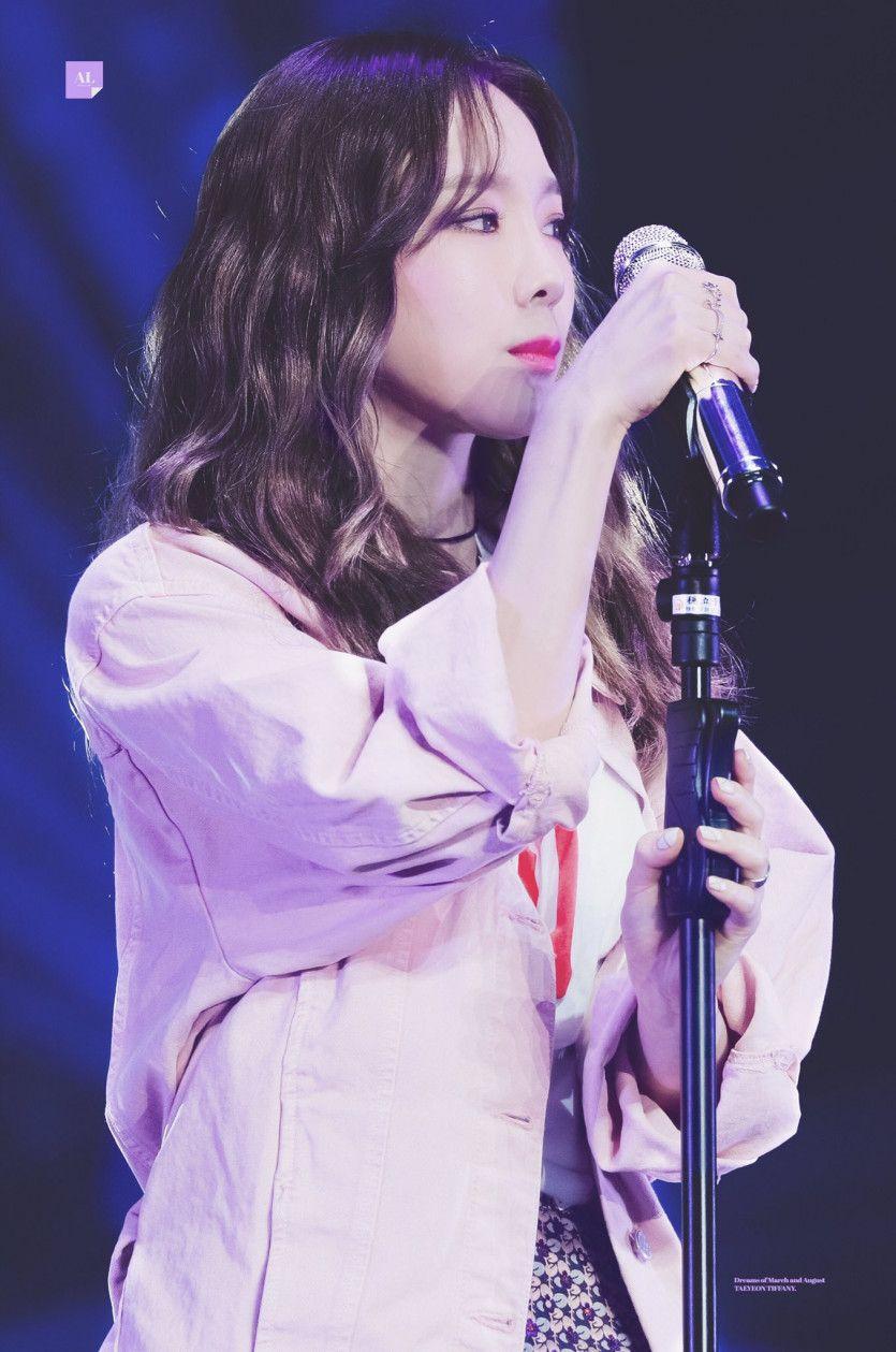 180421 BOB 콘서트 태연 by Alluring voice1