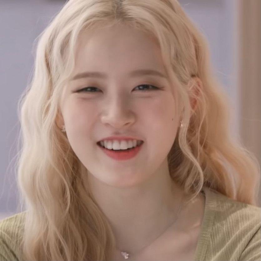 STAYC Sieun2
