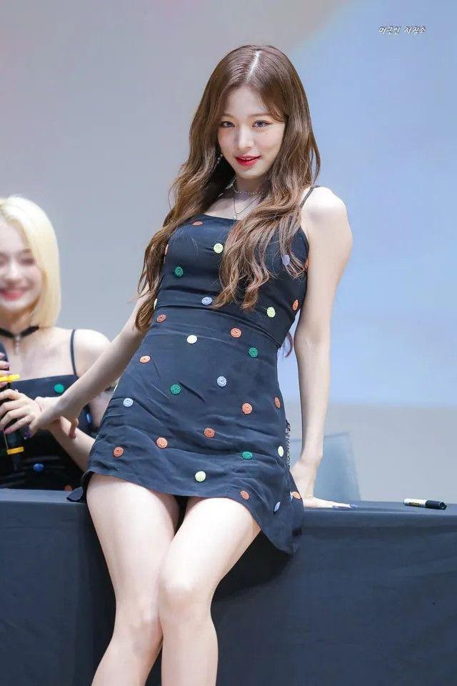 프로미스나인 이채영0