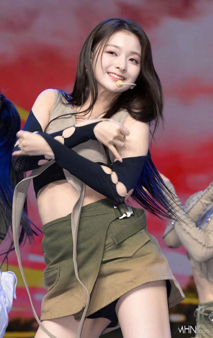 프로미스나인 이나경1