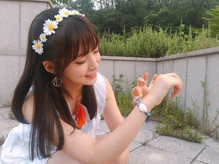 OH MY GIRL Arin2