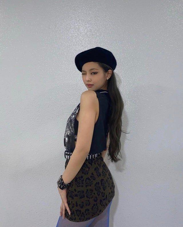 오늘자 찰랑찰랑 제니5