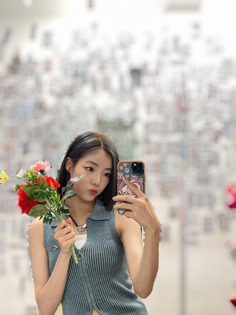 PURPLE KISS  NA GOEUN1
