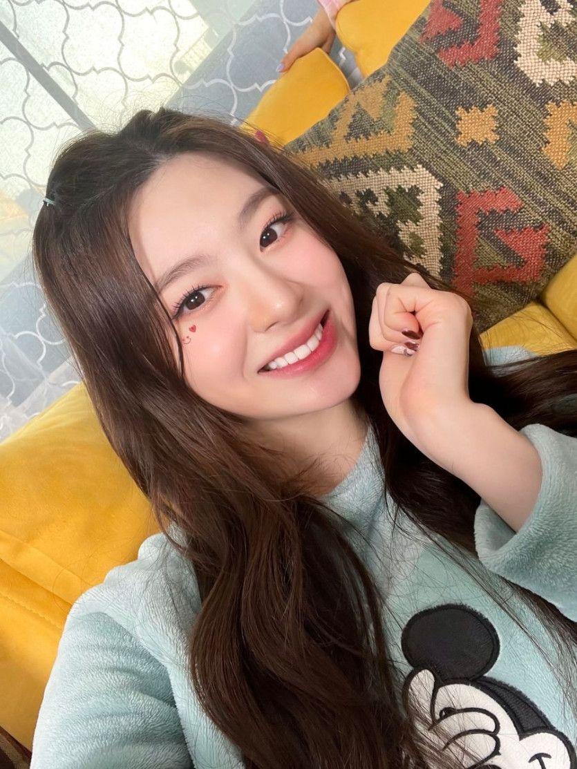 STAYC Seeun1