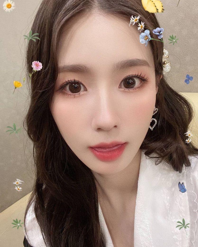 (G)I-DLE MIYEON0