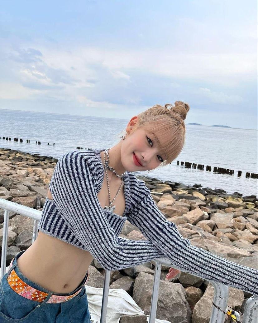 (G)-IDLE MINNIE3