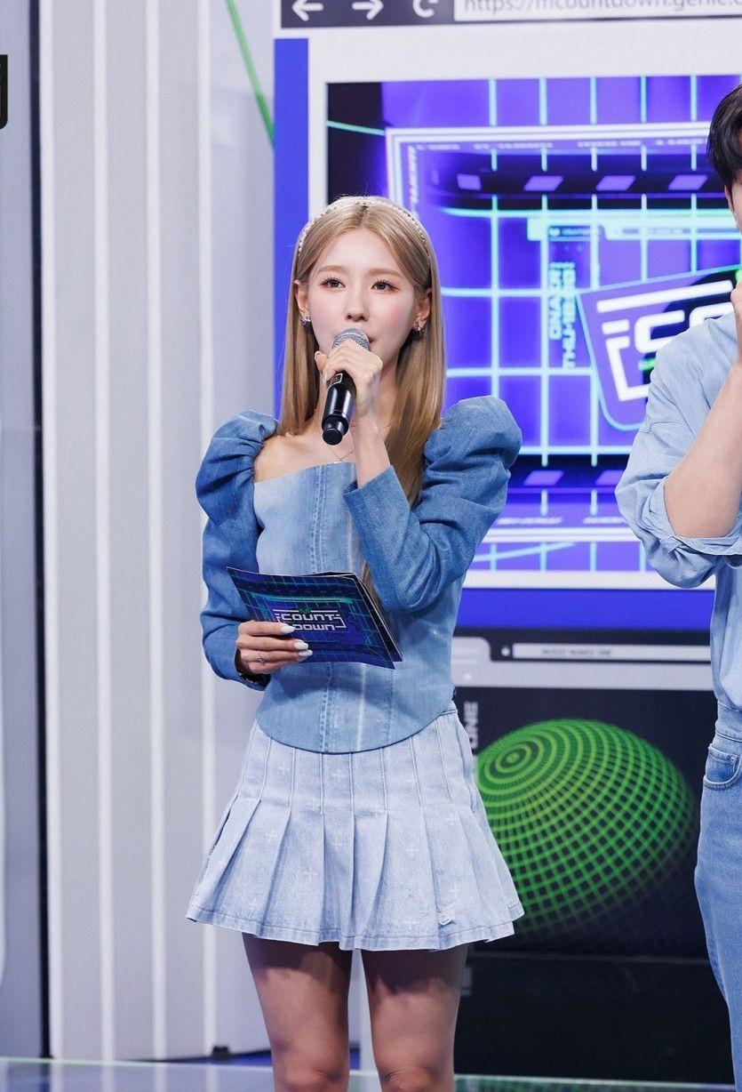 G-IDLE MiYeon1