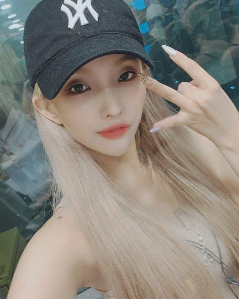 (G)I-DLE Soyeon0