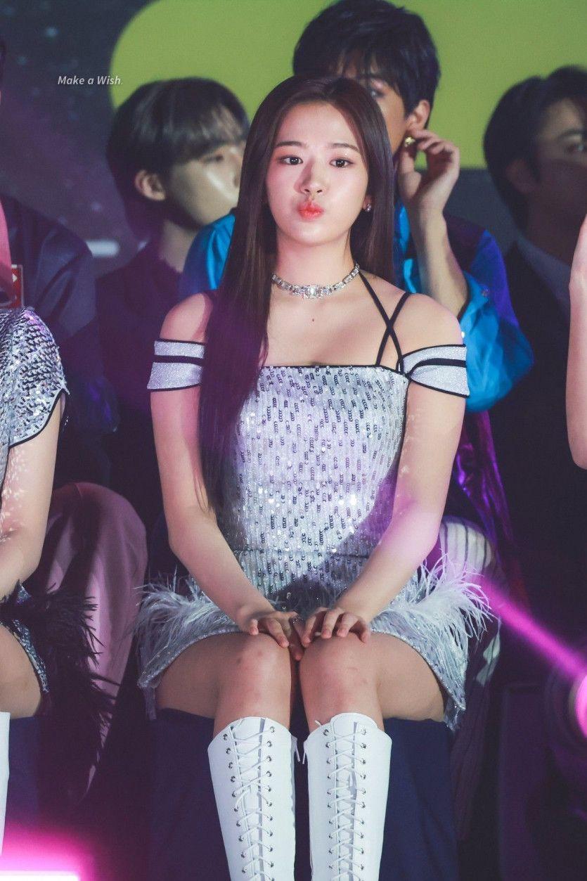 IVE YUJIN1