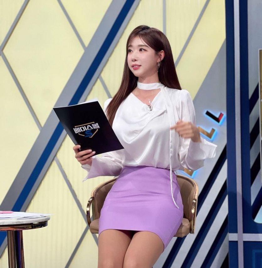 진달래 아나운서1