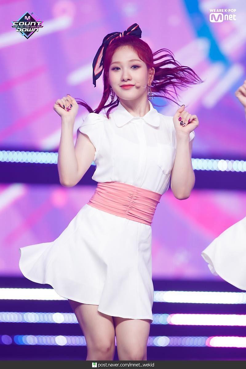 FROMIS9 Lee Seo Yeon3