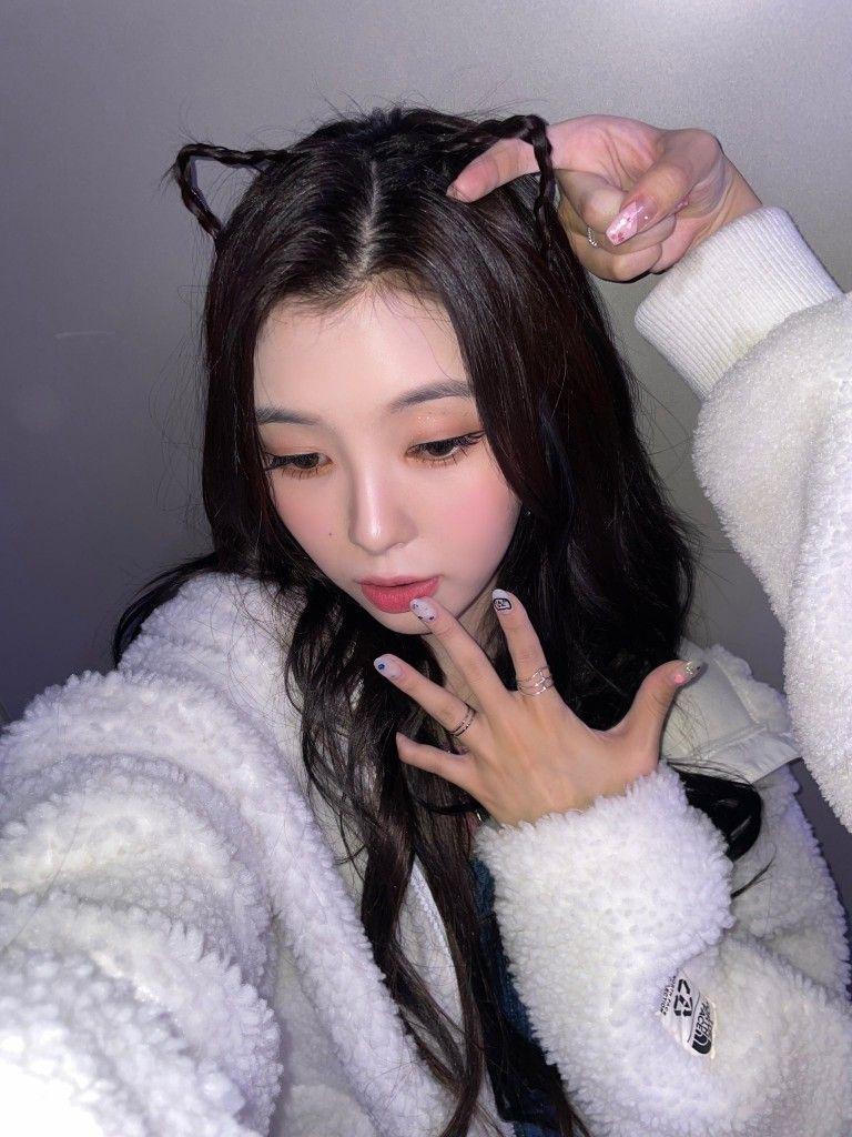 Kep1er Youngeun2
